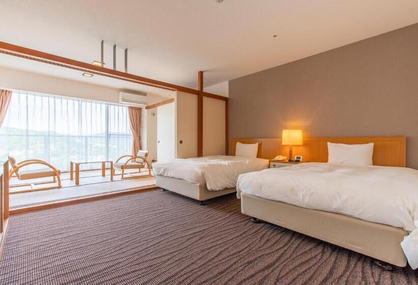 Hotel Wisterian Life Club Usami