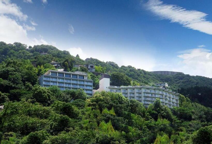 Hotel Wisterian Life Club Usami