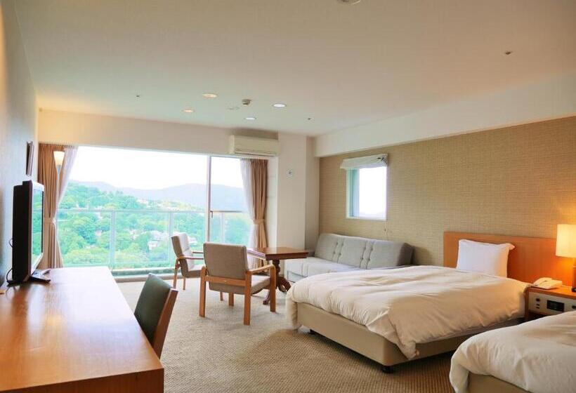 Hotel Wisterian Life Club Usami