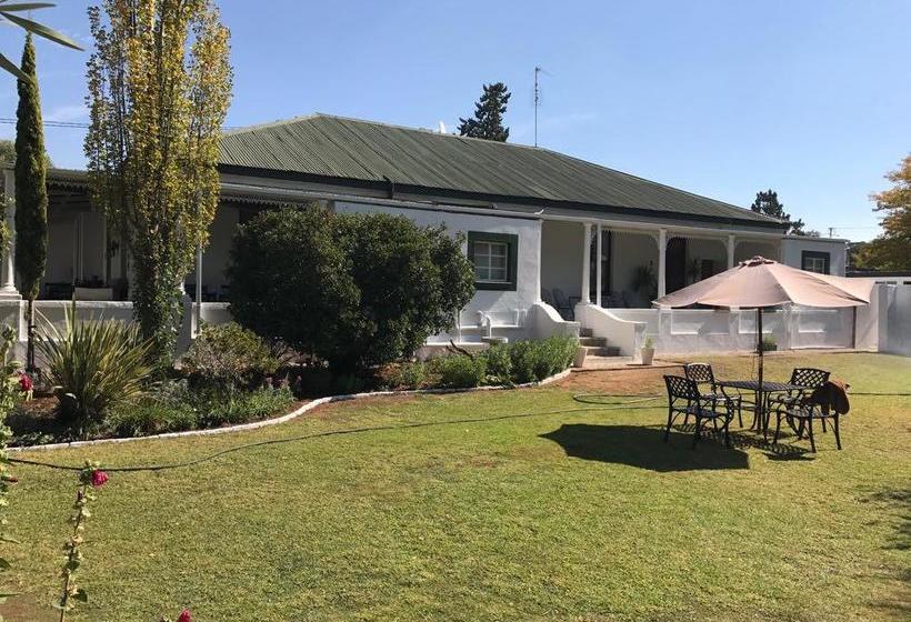 Bed and Breakfast Karoo Ouberg Guest Lodge