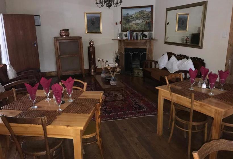 Bed and Breakfast Karoo Ouberg Guest Lodge