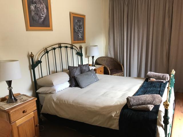Bed and Breakfast Karoo Ouberg Guest Lodge