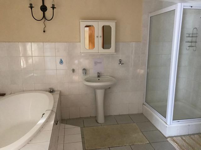 Bed and Breakfast Karoo Ouberg Guest Lodge