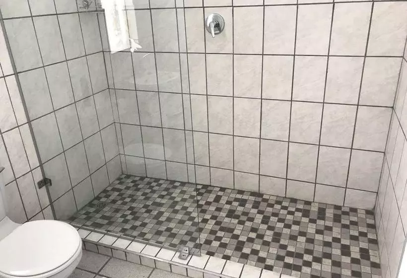 Aamiaismajoitus (B&B) Karoo Ouberg Guest Lodge