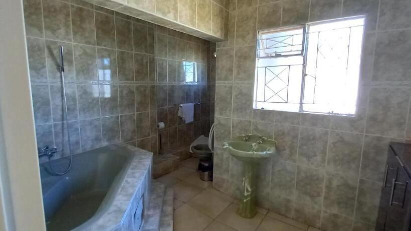 Belle Vue Bed & Breakfast