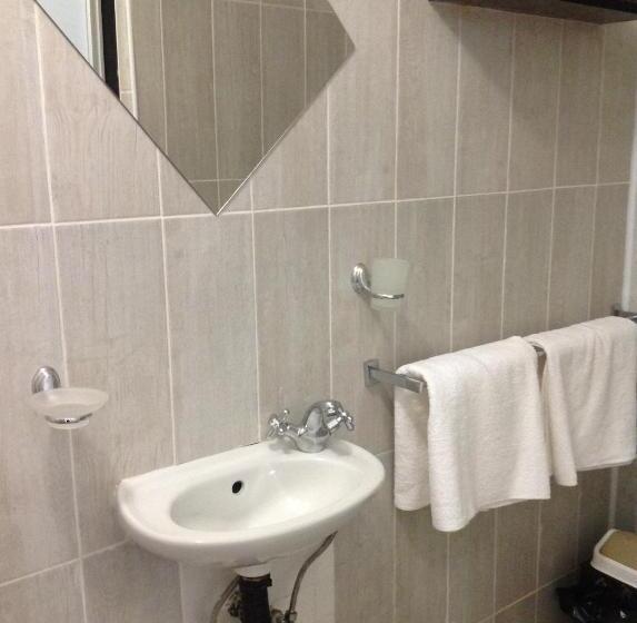 Belle Vue Bed & Breakfast