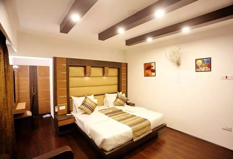 Hotelli 22 Enclave By Evoke Lifestyle