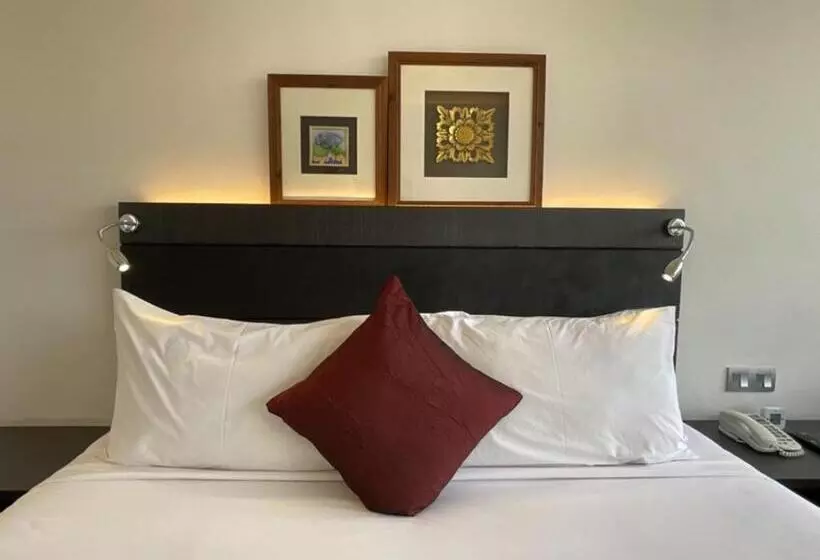 Bespoke Hotel Puchong