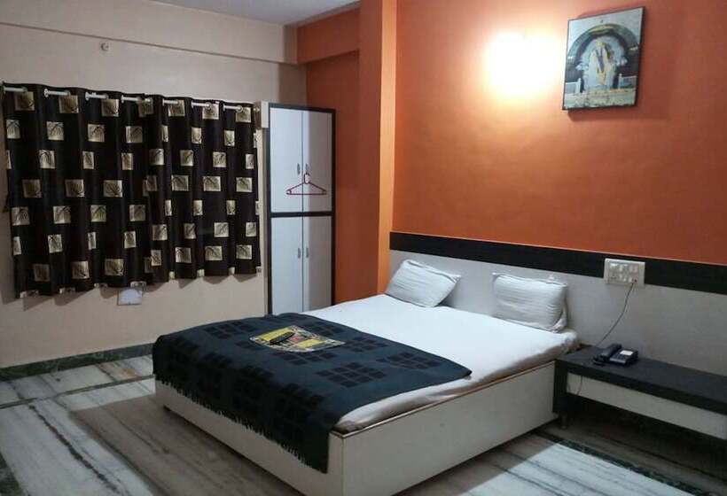 בית מלון כפרי Kaustubh