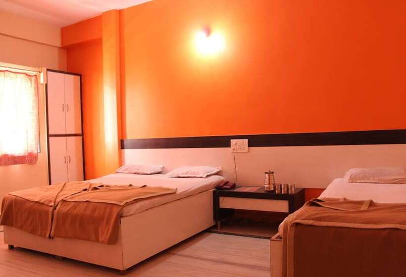 בית מלון כפרי Kaustubh