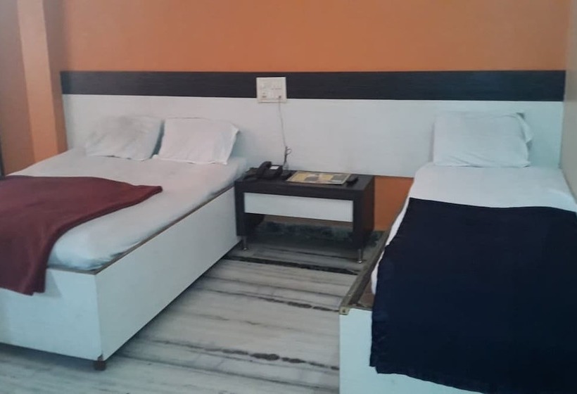 בית מלון כפרי Kaustubh