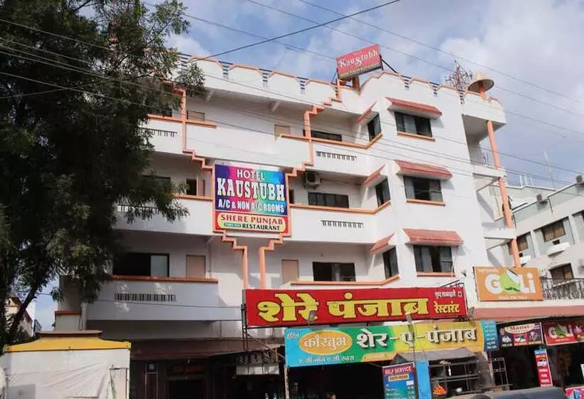 ホテル Kaustubh