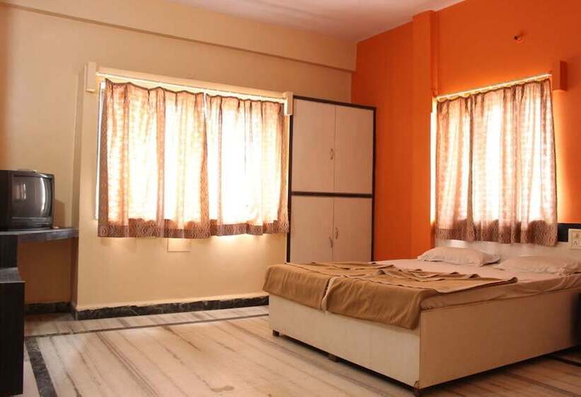 בית מלון כפרי Kaustubh