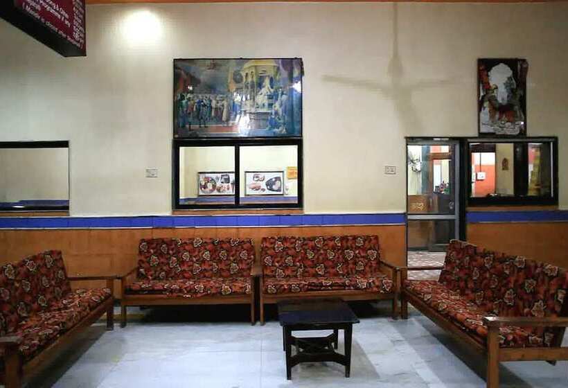 בית מלון כפרי Kaustubh