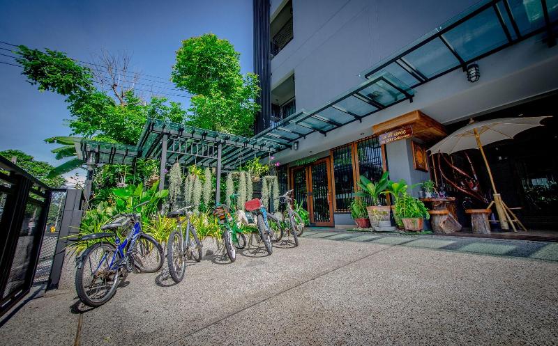 ホテル Na Siri Lakeview