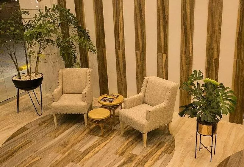 ホテル Sexta Avenida Inn