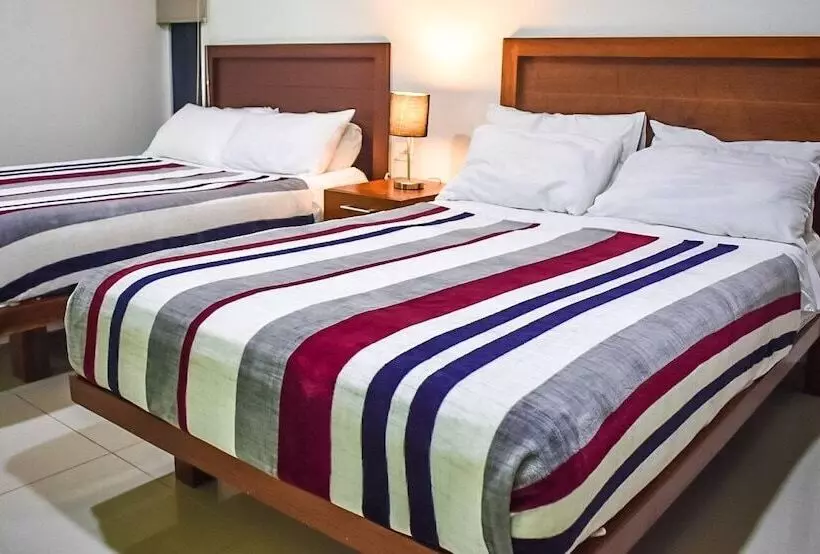 Hotelli Suites Del Mar