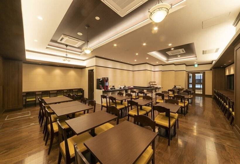 ホテル Garner Osaka Honmachi Kita Semba By Ihg