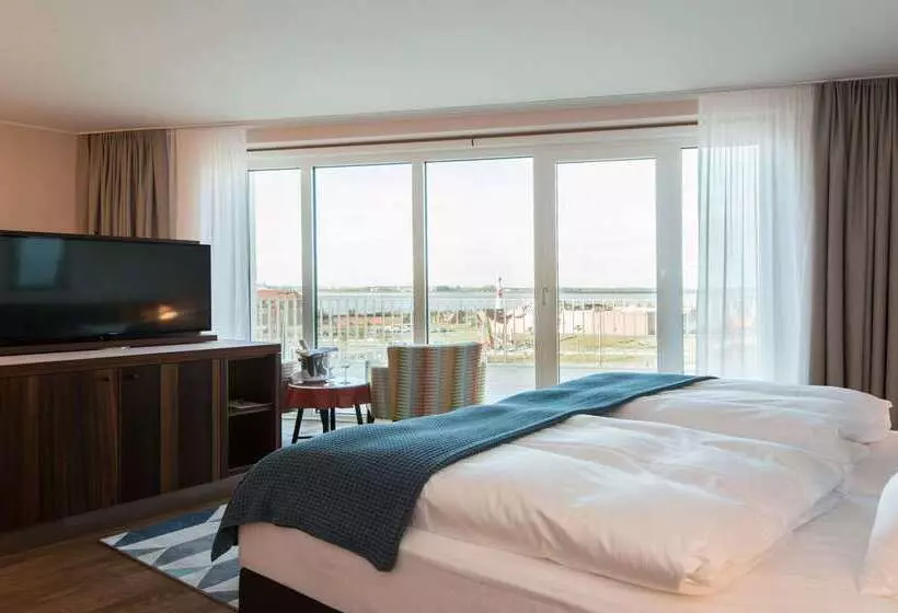 The Liberty Hotel Bremerhaven Bw Signature Collection