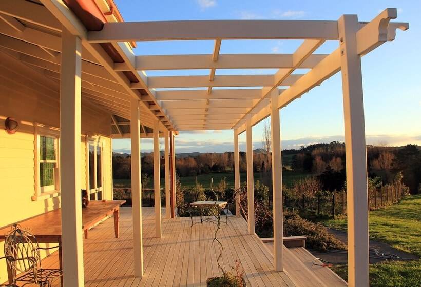 Tracy's Boutique B&b Farmstay