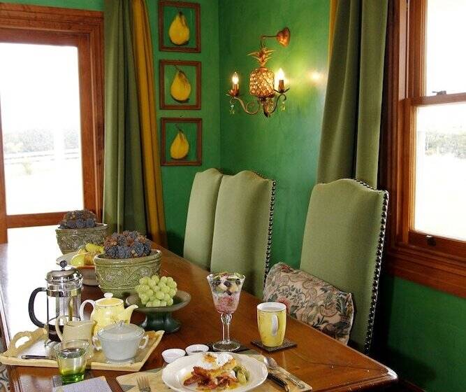 Tracy's Boutique B&b Farmstay