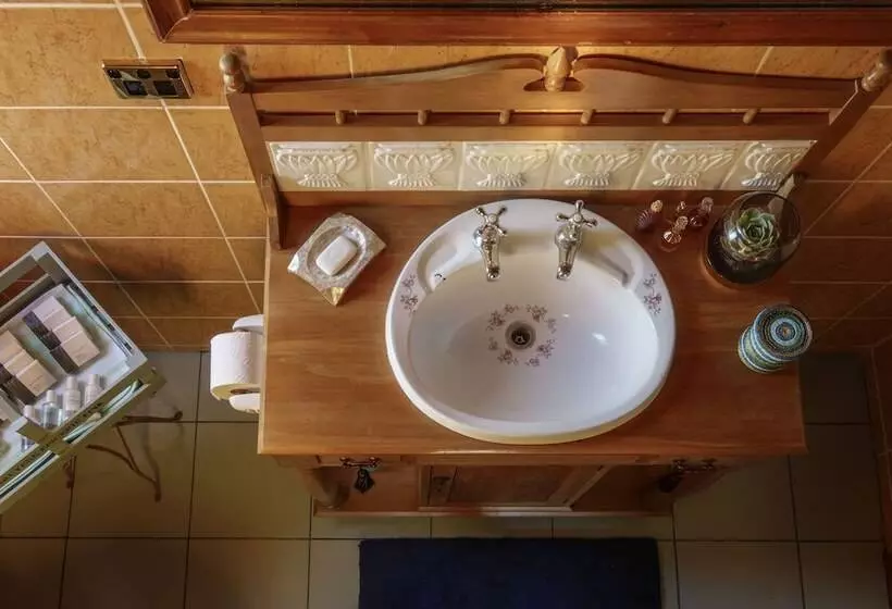 Tracy's Boutique B&b Farmstay