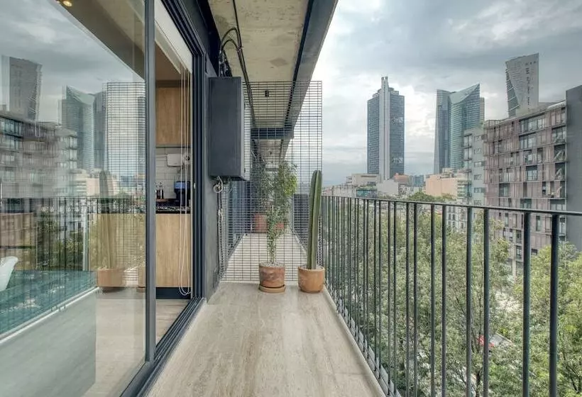 Myla Chapultepec