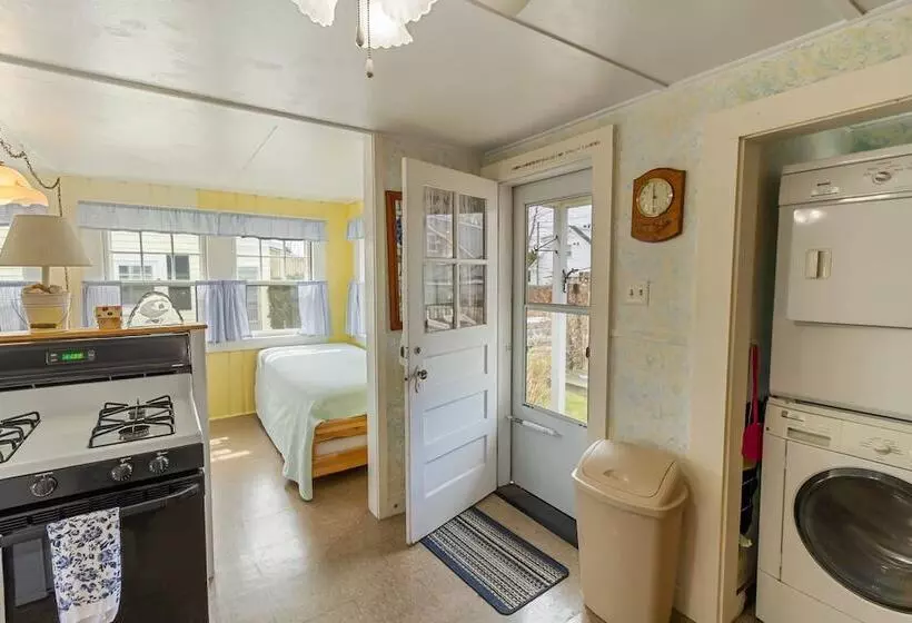 Coastal Cottage Retreat Steps From The Beach 2 Bedroom Cottage