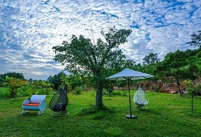 فندق Boreirom Teuk Chhou Resort