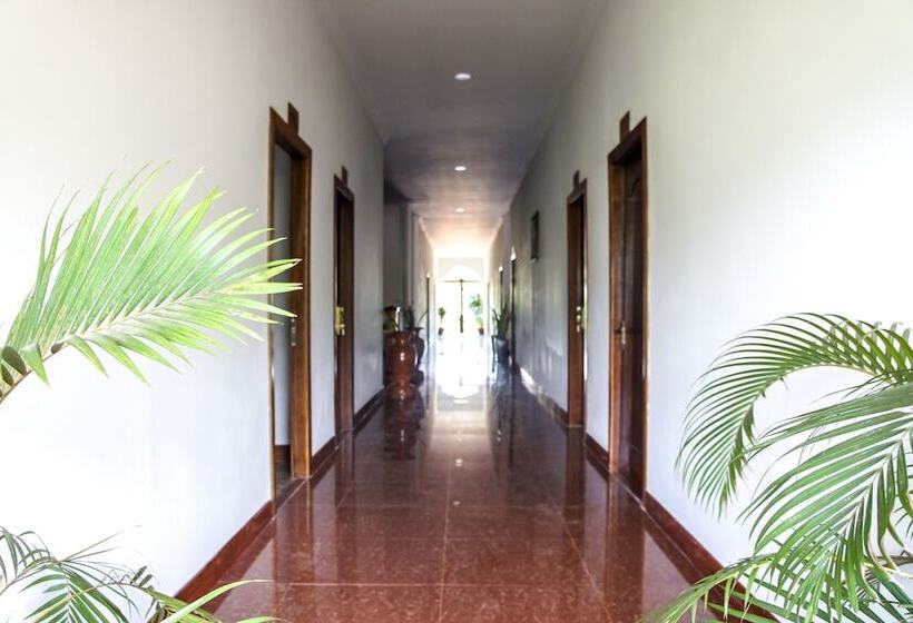 فندق Boreirom Teuk Chhou Resort