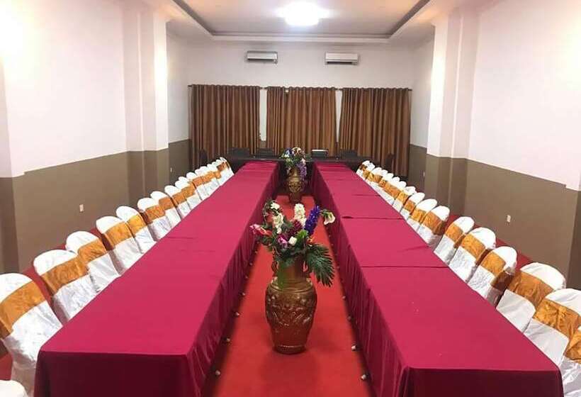 فندق Boreirom Teuk Chhou Resort