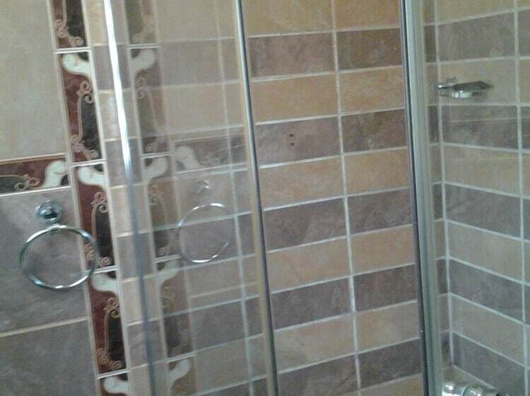 酒店 Channel View Lodge