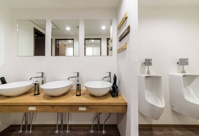 Szálloda Withb Hostel Suitengumae