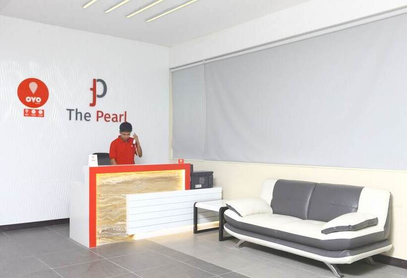 Oyo 10276 Hotel The Pearl