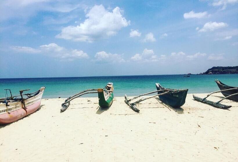 منتجع Shan Guest And Restaurant Nilaveli