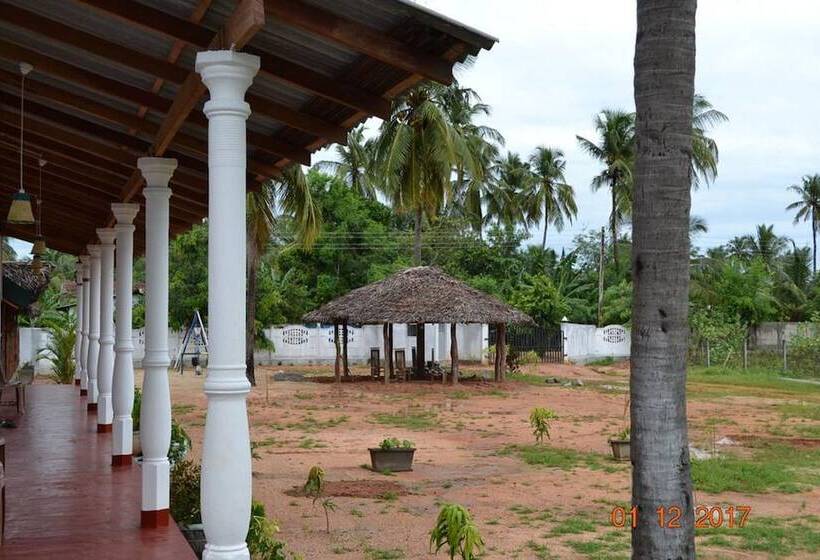 منتجع Shan Guest And Restaurant Nilaveli