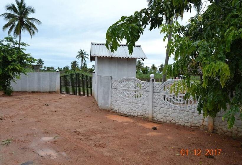 منتجع Shan Guest And Restaurant Nilaveli