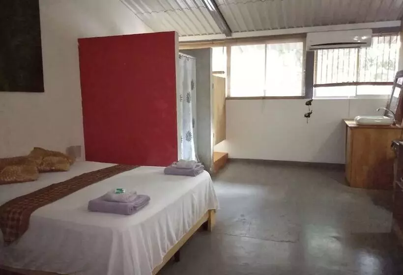 Tuanis B&b Tamarindo