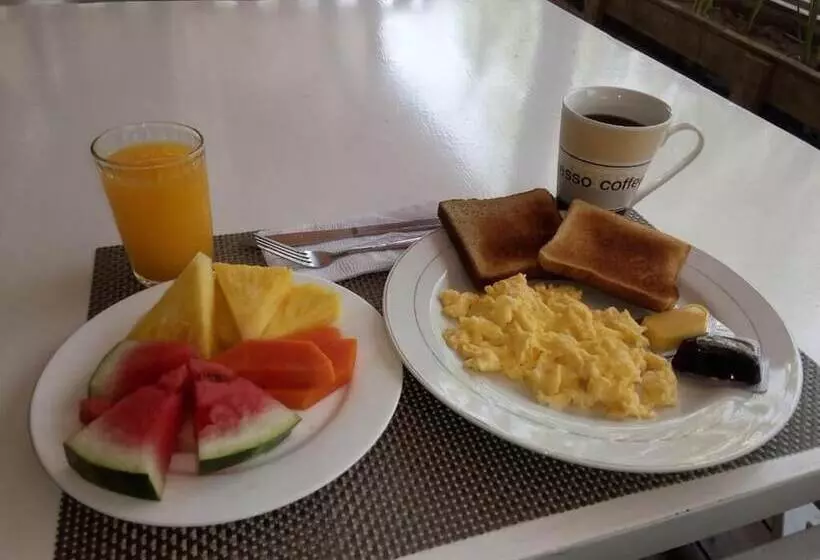 Tuanis B&b Tamarindo