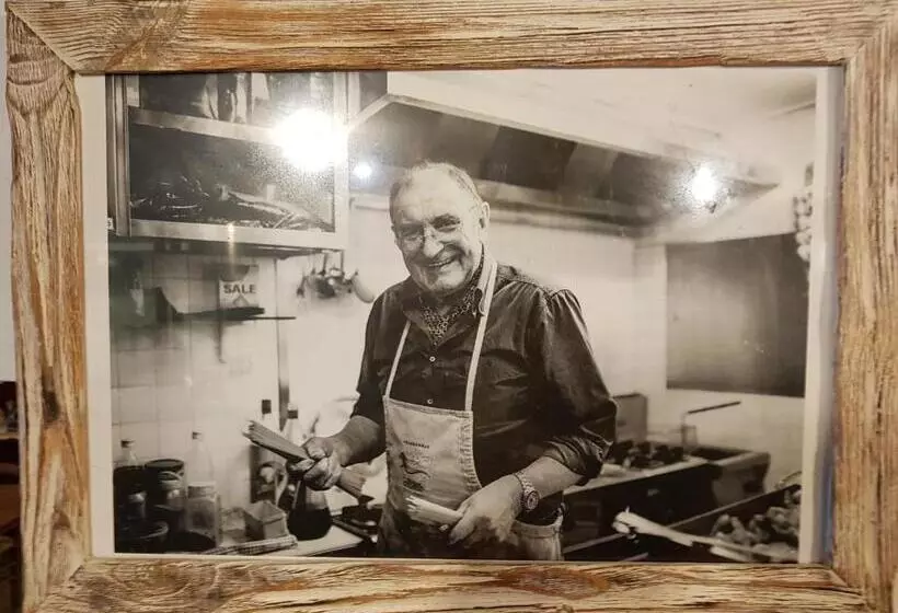 تختخواب و صبحانه I Personaggi