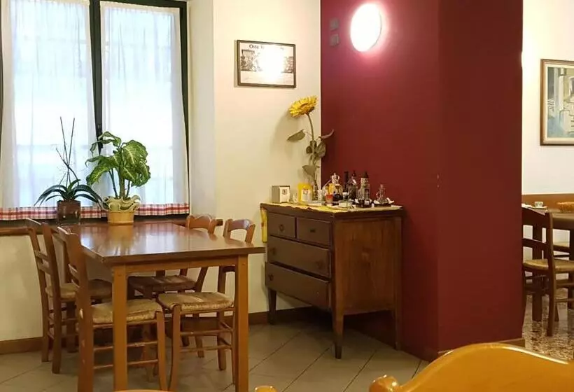 تختخواب و صبحانه I Personaggi