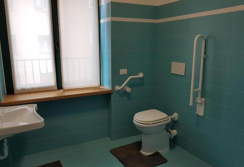 تختخواب و صبحانه I Personaggi