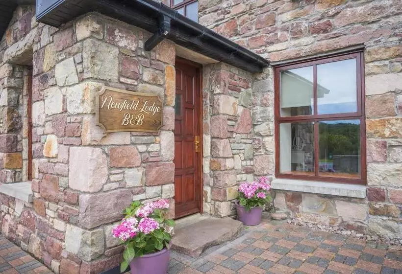 Aamiaismajoitus (B&B) Nevins Newfield Inn Ltd