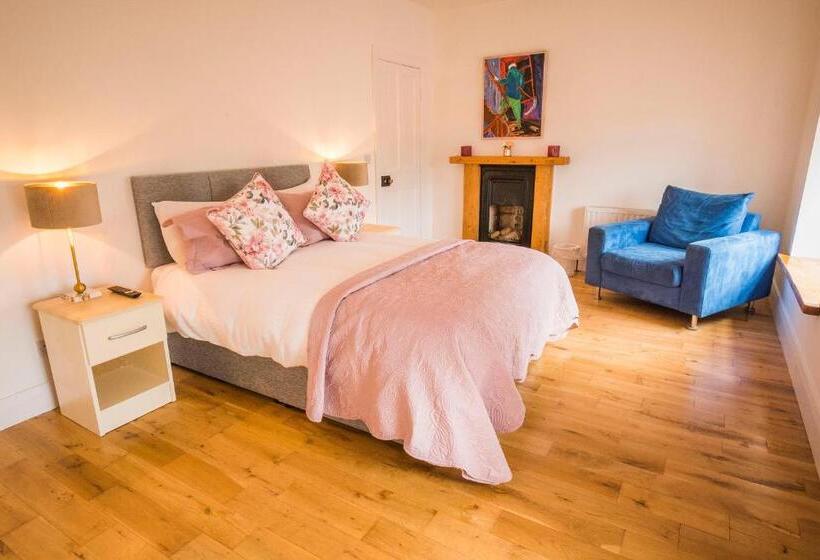 Bed and Breakfast Nevins Newfield Inn Ltd