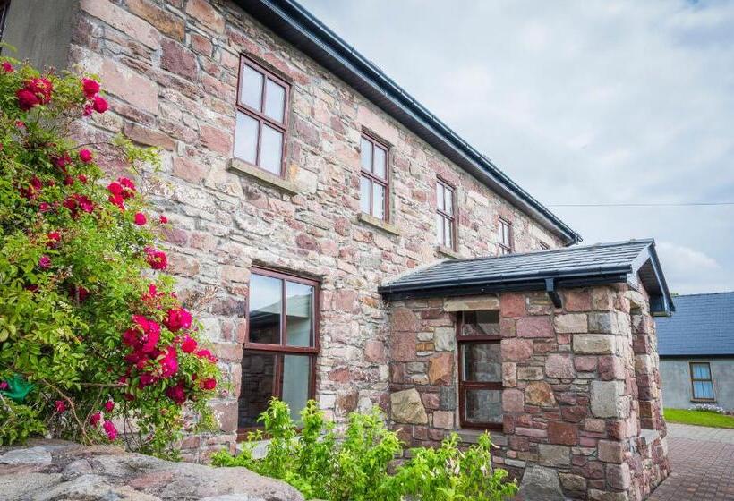 Bed and Breakfast Nevins Newfield Inn Ltd