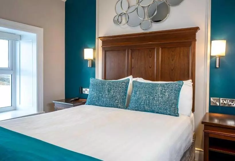 Aamiaismajoitus (B&B) Nevins Newfield Inn Ltd