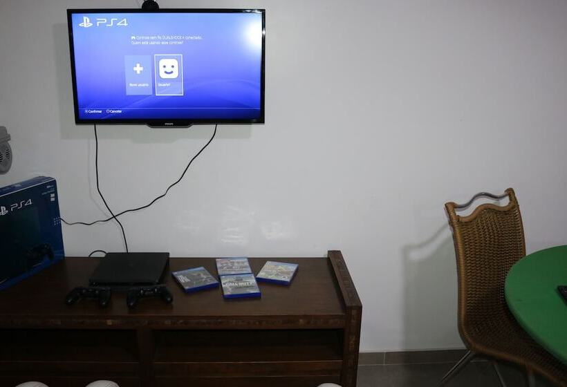 Bonabrigo Hostel & Suites