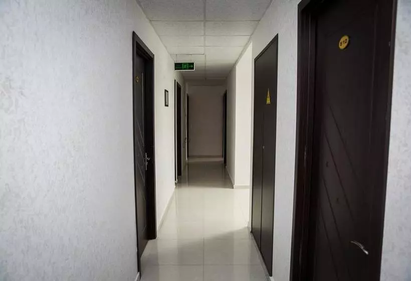 هتل Batomi