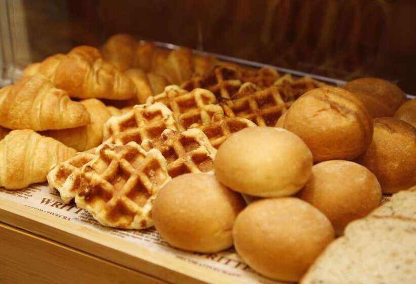 Отель Dormy Inn Kochi