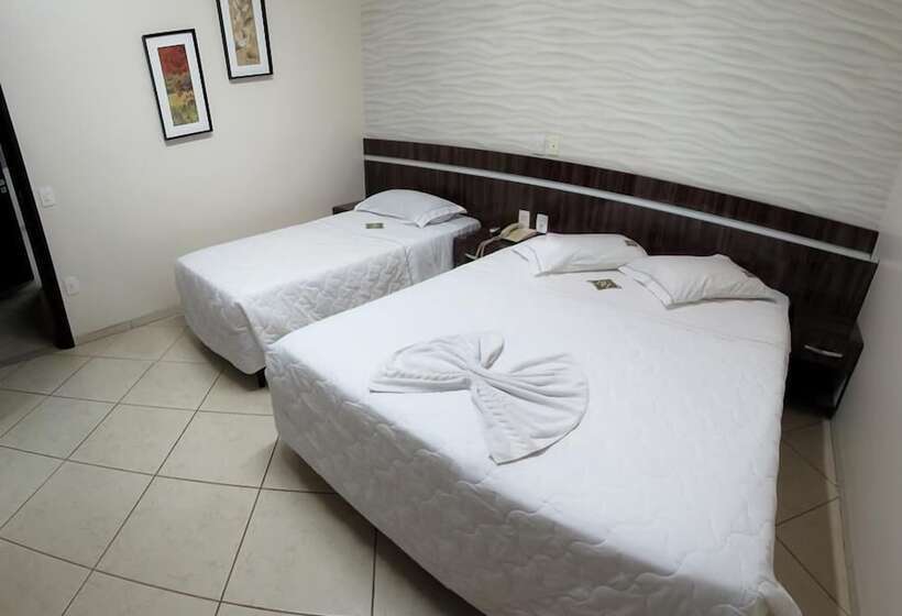 هتل Dourados Center